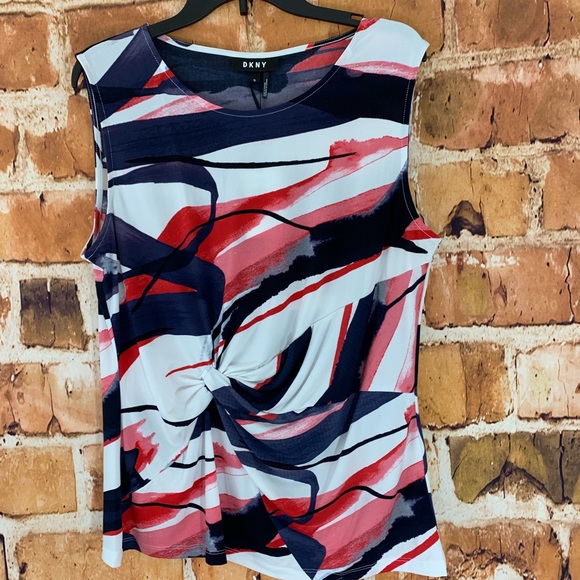 DKNY Twisted Front Top - Picture 3 of 7